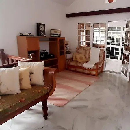 Holiday home Casa Carneirinho - Spacious, Eclectic Beach House Paul do Mar (Madeira)