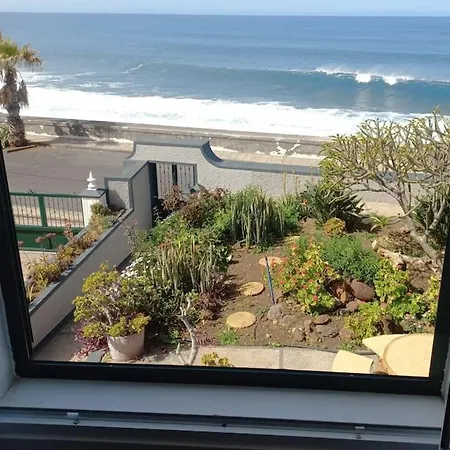 Casa Carneirinho - Spacious, Eclectic Beach House Holiday home