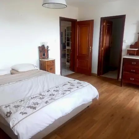 Casa Carneirinho - Spacious, Eclectic Beach House Holiday home