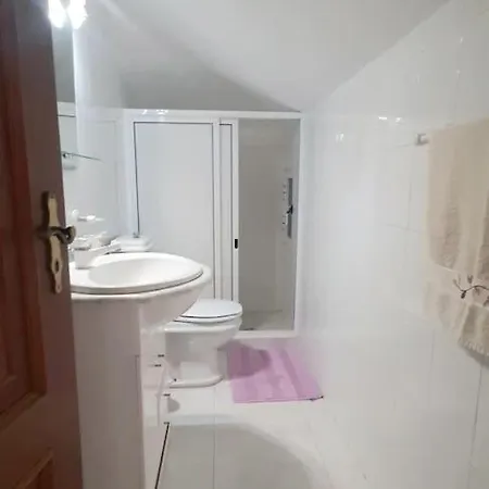Casa Carneirinho - Spacious, Eclectic Beach House Holiday home Paul do Mar (Madeira)